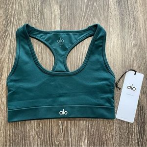 Alo Seamless Ribbed Sports Bra Midnight Green